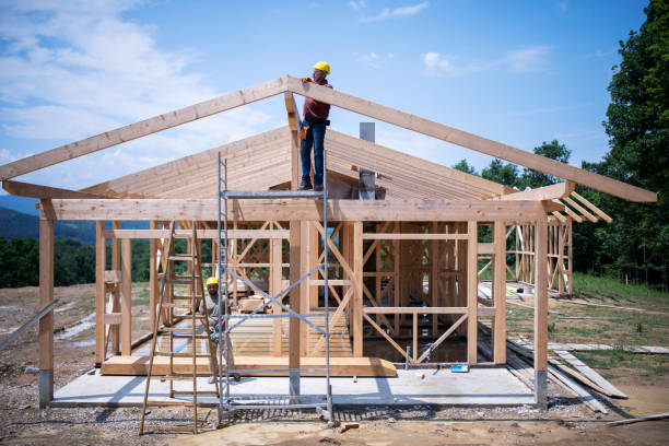 Best Storm Damage Roof Repair  in Como, MS
